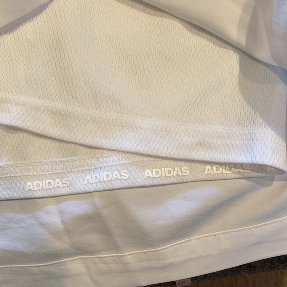 Adidas skort. Size L. White. Pockets. Shorts underneath. - Picture 13 of 15
